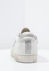 Converse Sneakers 152720c